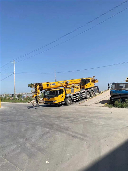 原阳县吊车作业时，可能会产生哪些额外收费项目？