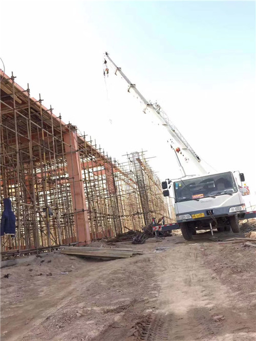 原阳县吊车作业的安全注意事项有哪些？