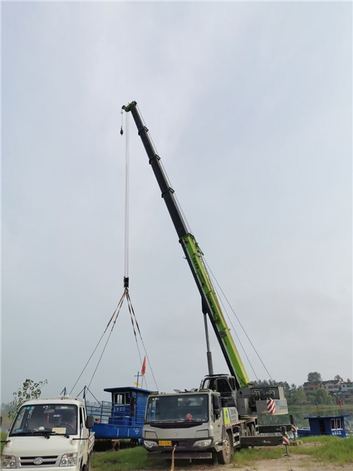 原阳县桥梁建设吊装案例