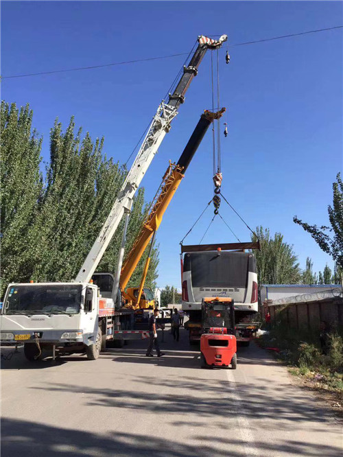 原阳县港口集装箱搬运案例